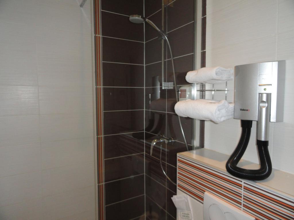 The Originals City, Hôtel Continental, Poitiers  Quarto foto